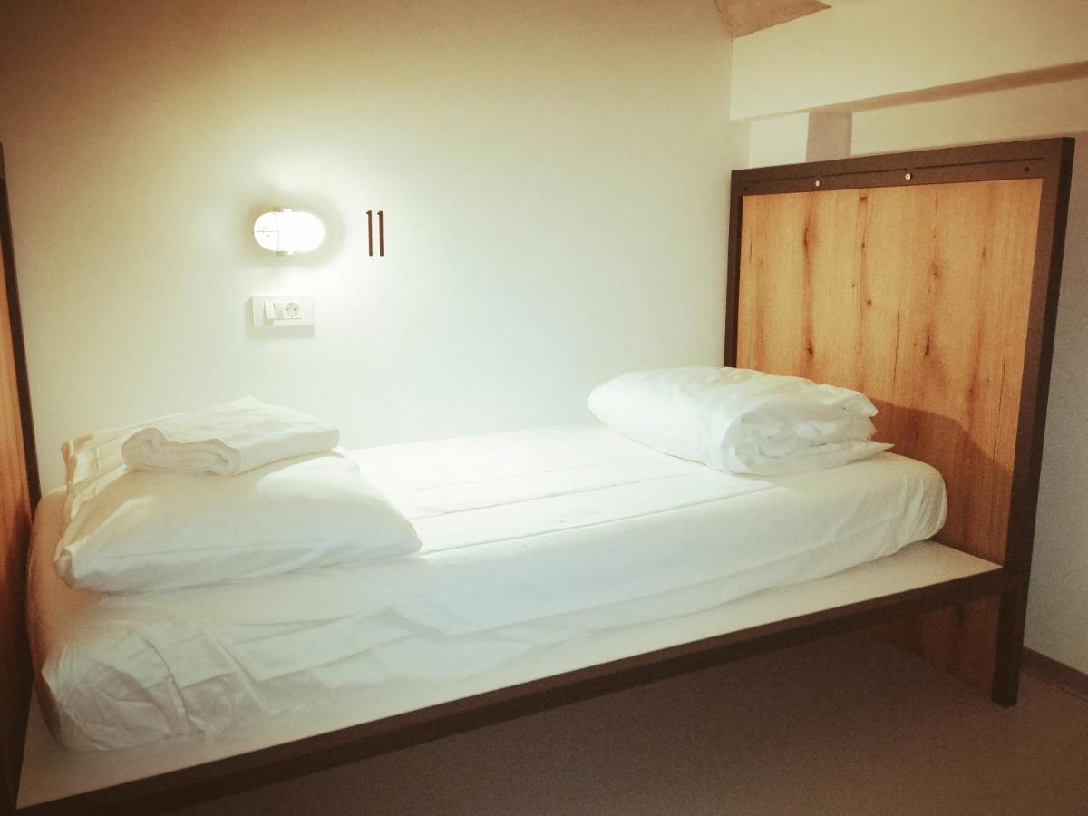 Garage Hostel Nova Gorica Zewnętrze zdjęcie
